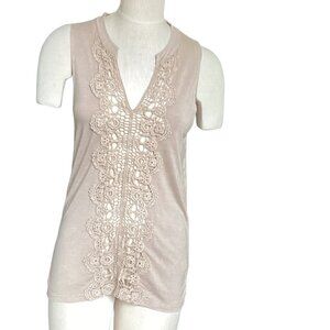 Gimmicks Sleeveless V-Neck Stretch Top Crochet Lace Front M 115F